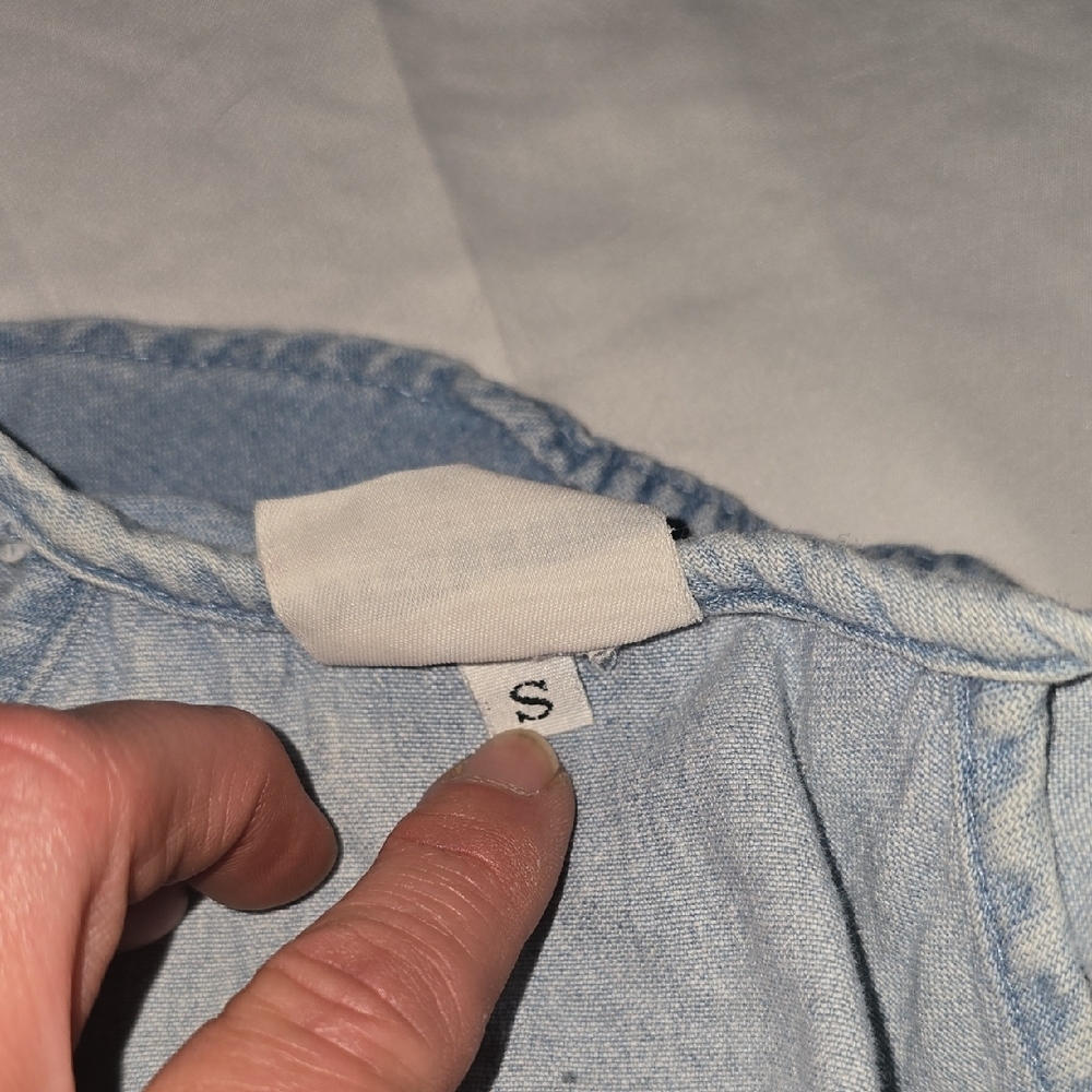 Light Blue Ruffle Denim Crop Top - Picture 8 of 14